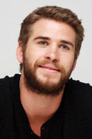Liam Hemsworth mug #G669311