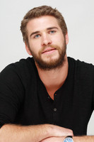 Liam Hemsworth mug #G669324