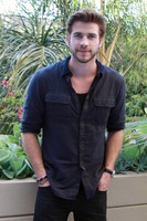 Liam Hemsworth Tank Top #2352443