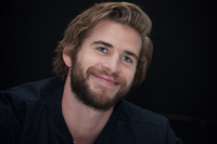 Liam Hemsworth mug #G752603