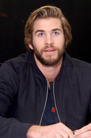 Liam Hemsworth mug #G752612