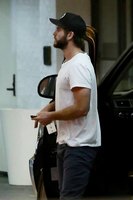 Liam Hemsworth Sweatshirt #2794567