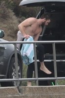 Liam Hemsworth Longsleeve T-shirt #3198093