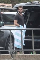 Liam Hemsworth Longsleeve T-shirt #3198133