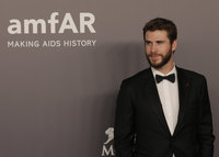 Liam Hemsworth Longsleeve T-shirt #3231885