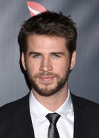 Liam Hemsworth Longsleeve T-shirt #3796944