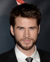 Liam Hemsworth mug #G2414241