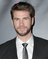 Liam Hemsworth Longsleeve T-shirt #3797006