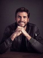 Liam Hemsworth mug #G2439629