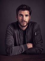 Liam Hemsworth mug #G2439643