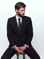 Liam Hemsworth Longsleeve T-shirt #3822390