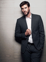 Liam Hemsworth Longsleeve T-shirt #3822391