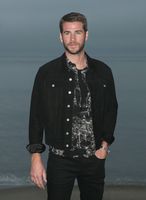 Liam Hemsworth Longsleeve T-shirt #3865463