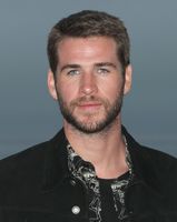 Liam Hemsworth Longsleeve T-shirt #3865466
