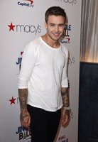 Liam Payne Longsleeve T-shirt #2795578