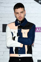 Liam Payne Longsleeve T-shirt #2859800