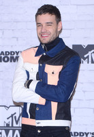 Liam Payne Longsleeve T-shirt #2859802