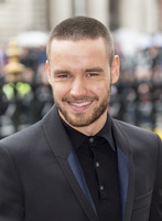 Liam Payne Longsleeve T-shirt #3180996