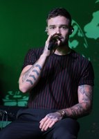 Liam Payne Longsleeve T-shirt #3915734
