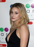 Lili Reinhart longsleeve t-shirt #3070541