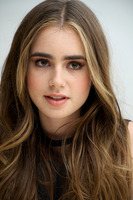 Lily Collins t-shirt #2244722
