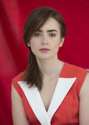 Lily Collins puzzle 2362186