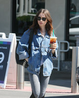 Lily Collins tote bag #G1013311