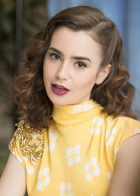 Lily Collins Poster 2771222