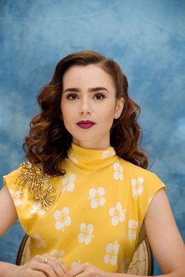 Lily Collins puzzle 2771267