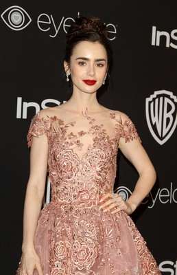 Lily Collins puzzle 2821559