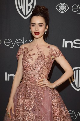 Lily Collins Poster 2821624