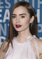 Lily Collins mug #G1130865