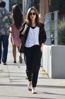 Lily Collins Longsleeve T-shirt #2888856