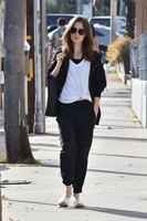 Lily Collins Sweatshirt #2888873