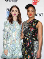 Lily Collins mug #G1130989