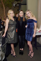 Lily Collins Sweatshirt #2928012