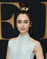 Lily Collins Sweatshirt #3829184