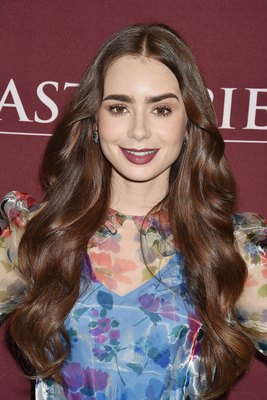 Lily Collins Poster 3858083