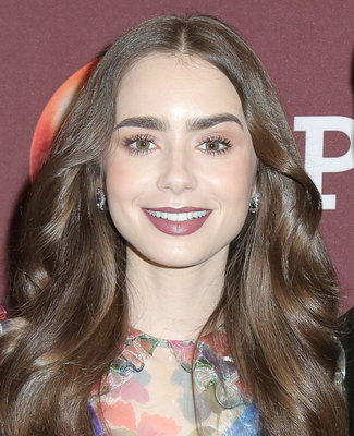 Lily Collins Poster 3858091