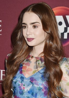 Lily Collins Poster 3858092