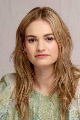 Lily James mouse pad