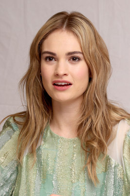 Lily James Poster 2475090