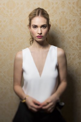 Lily James Poster 2515668