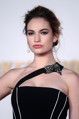Lily James stickers 2927848