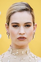 Lily James Longsleeve T-shirt #3857583