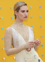 Lily James Longsleeve T-shirt #3857588