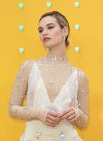 Lily James Longsleeve T-shirt #3857594