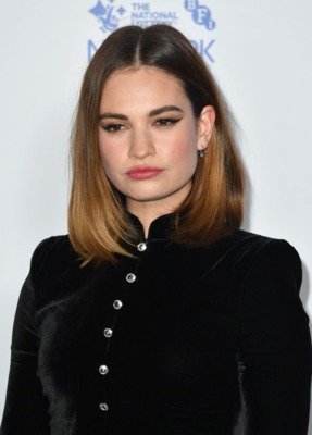 Lily James Poster 3905109