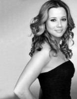 Linda Cardellini magic mug #G102031