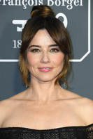 Linda Cardellini tote bag #G2355176